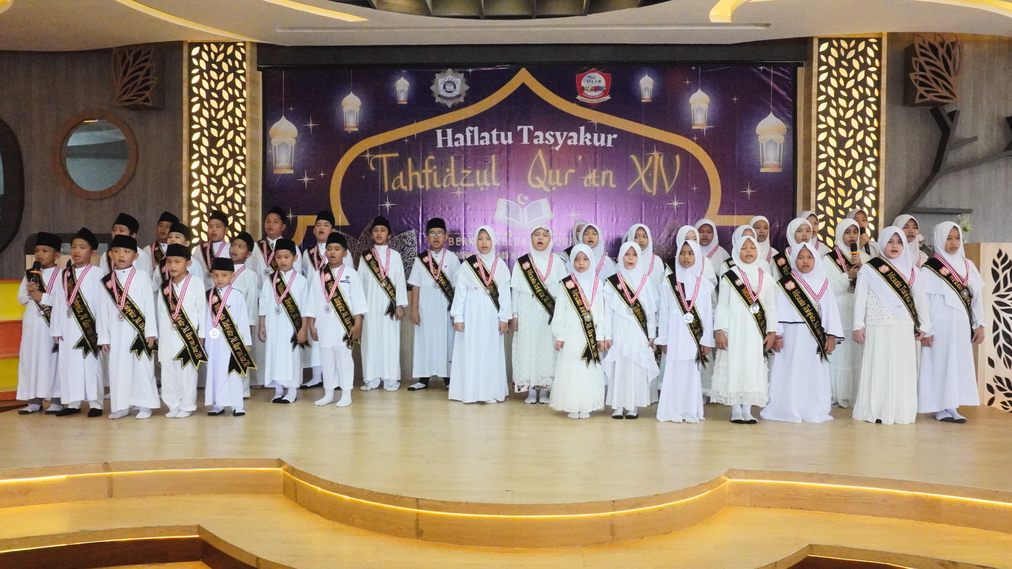 Wisuda Qur'an SD Islam Az Zahra Angkatan 14